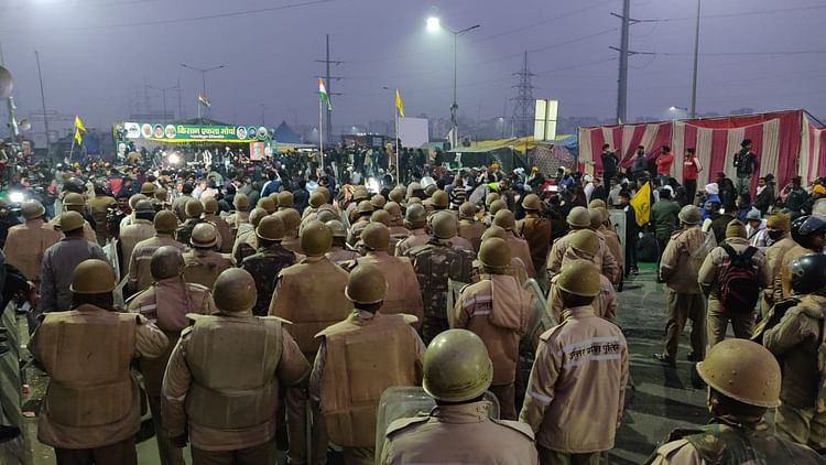India’s defiant farmers resist attempts to evict them from protest site