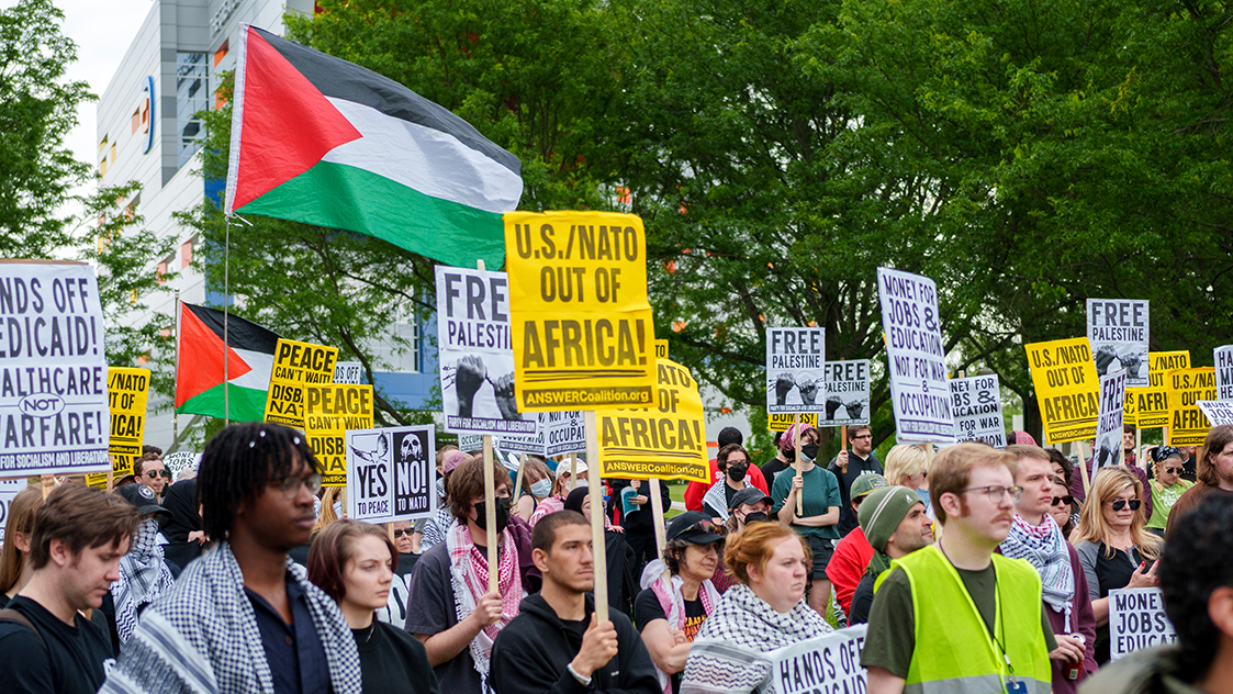 Hundreds mobilized against NATO in Dayton