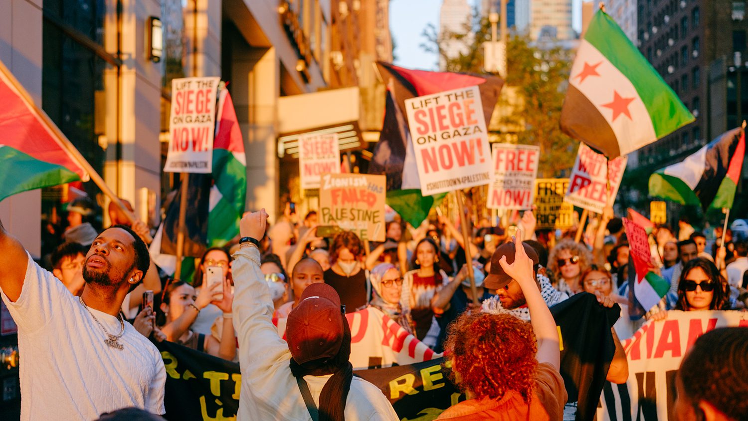 Artists, trade union leaders, academics, journalists, and politicians unite against Netanyahu