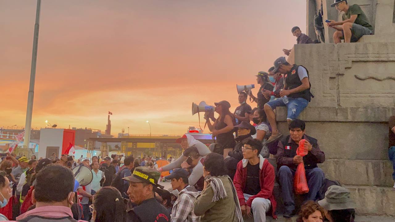 Peruvian Congress approves bill to advance general elections as anti-coup protests intensify