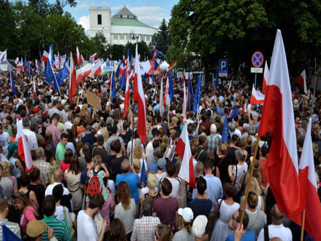 Protests break out in Poland against bid to suppress judiciary