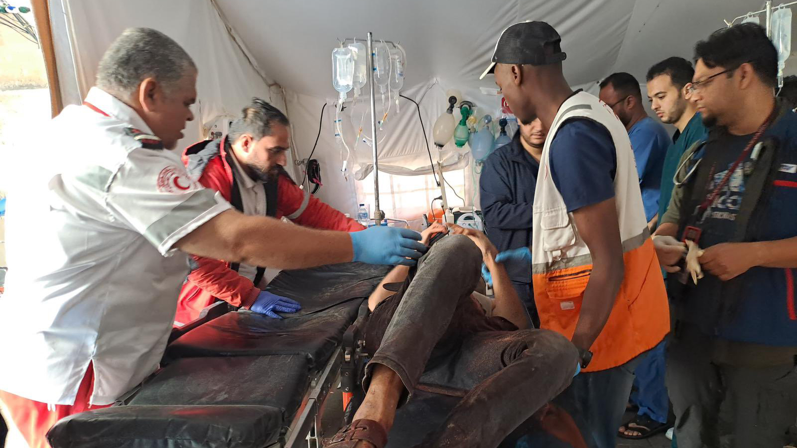 Israeli forces continue to attack Palestinian shelters, killing civilians in Rafah
