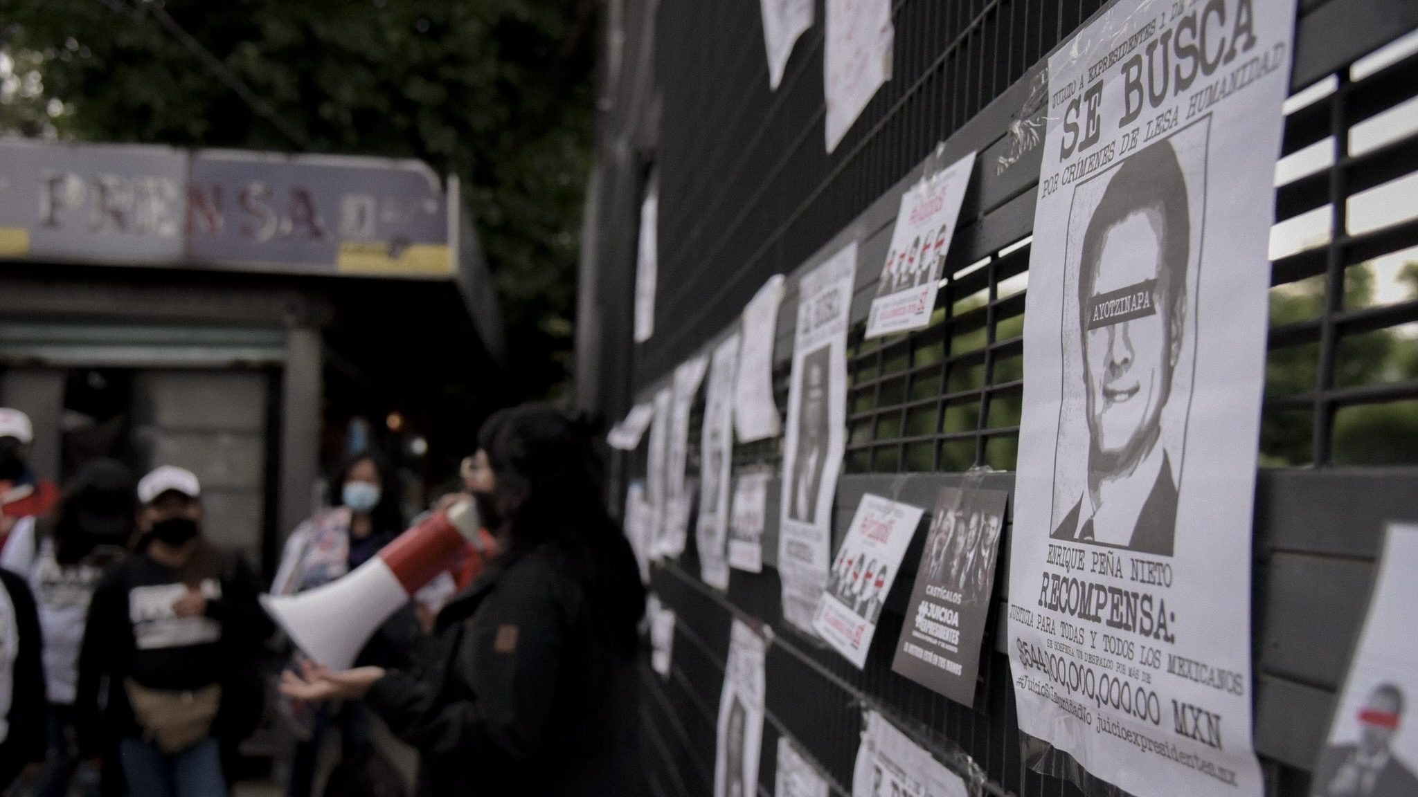 Majority in Mexico voted to prosecute former presidents, but the turnout was insufficient
