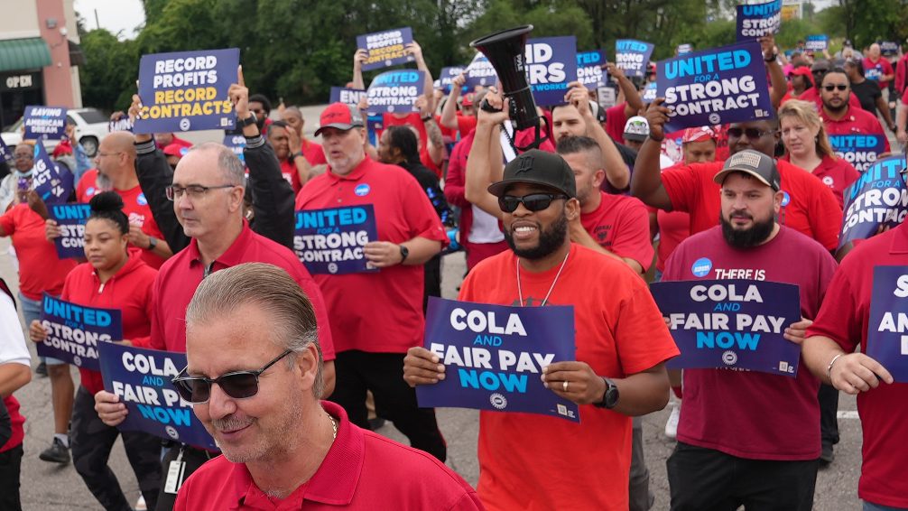 In two days, 144,000 US autoworkers workers are set to strike