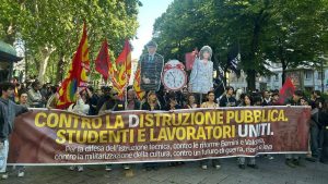 Sciopero scuole USB - BT News